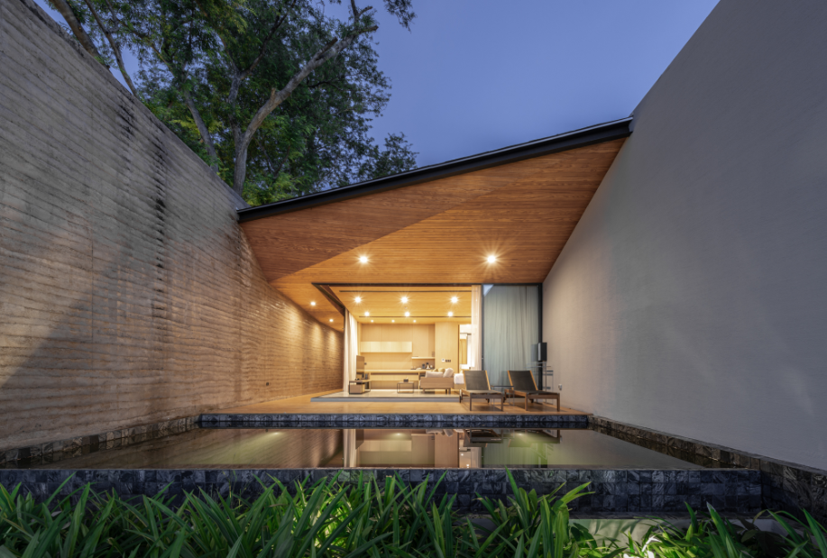 TARA VILLA 12