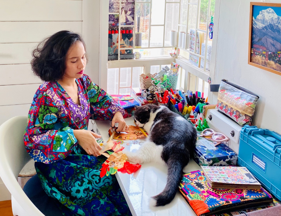 Designers, Workspace & Their Pet 8